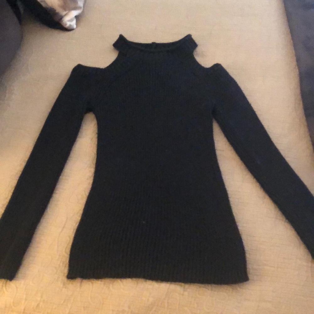 Black cold shoulder sweater small fitted